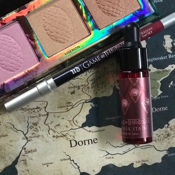 UD GOT Mother of Dragons 3 Piece Set - Picture 2 of 7